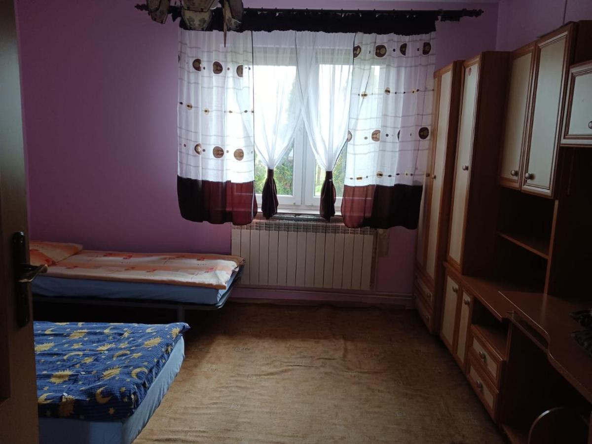 LubaczowJak W Domuアパートメント エクステリア 写真
